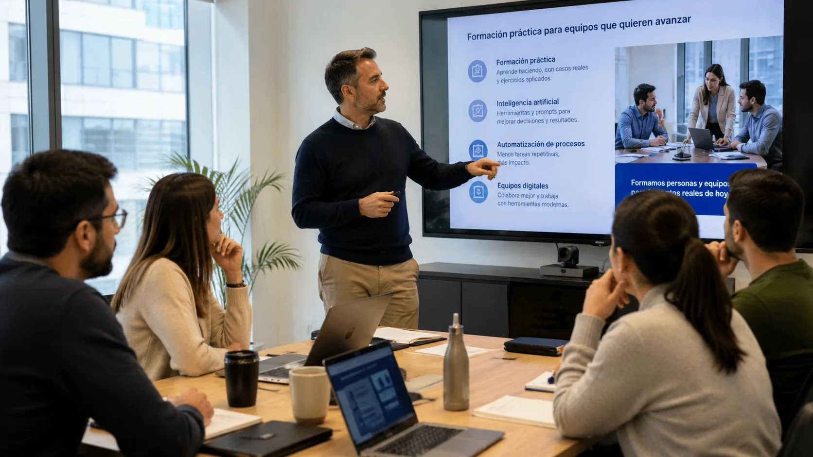 Formación para empresas sobre inteligencia artificial, automatización y herramientas digitales